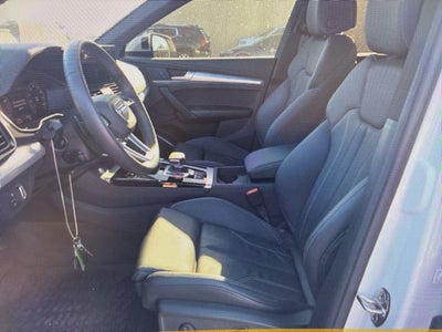 2024 Audi Q5 45 S line Premium quattro