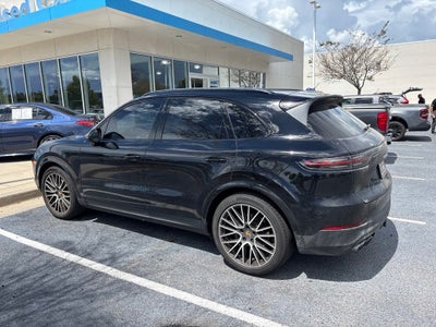 2022 Porsche Cayenne S