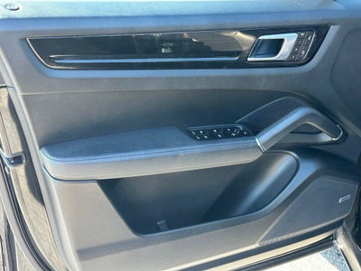 2022 Porsche Cayenne S