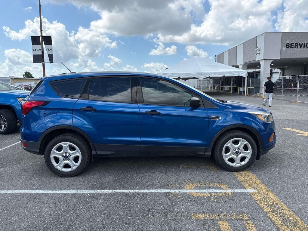 2019 Ford Escape S