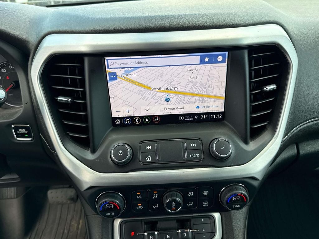 2023 GMC Acadia SLT