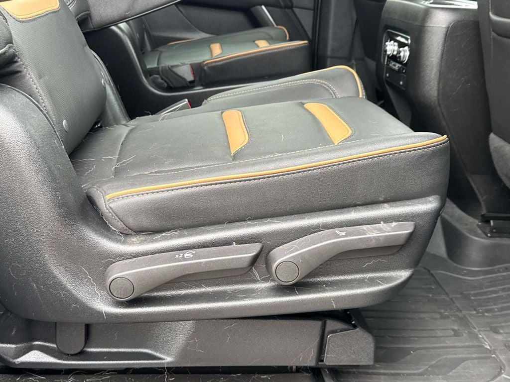 2022 GMC Yukon AT4