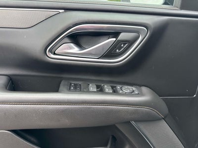 2022 GMC Yukon AT4