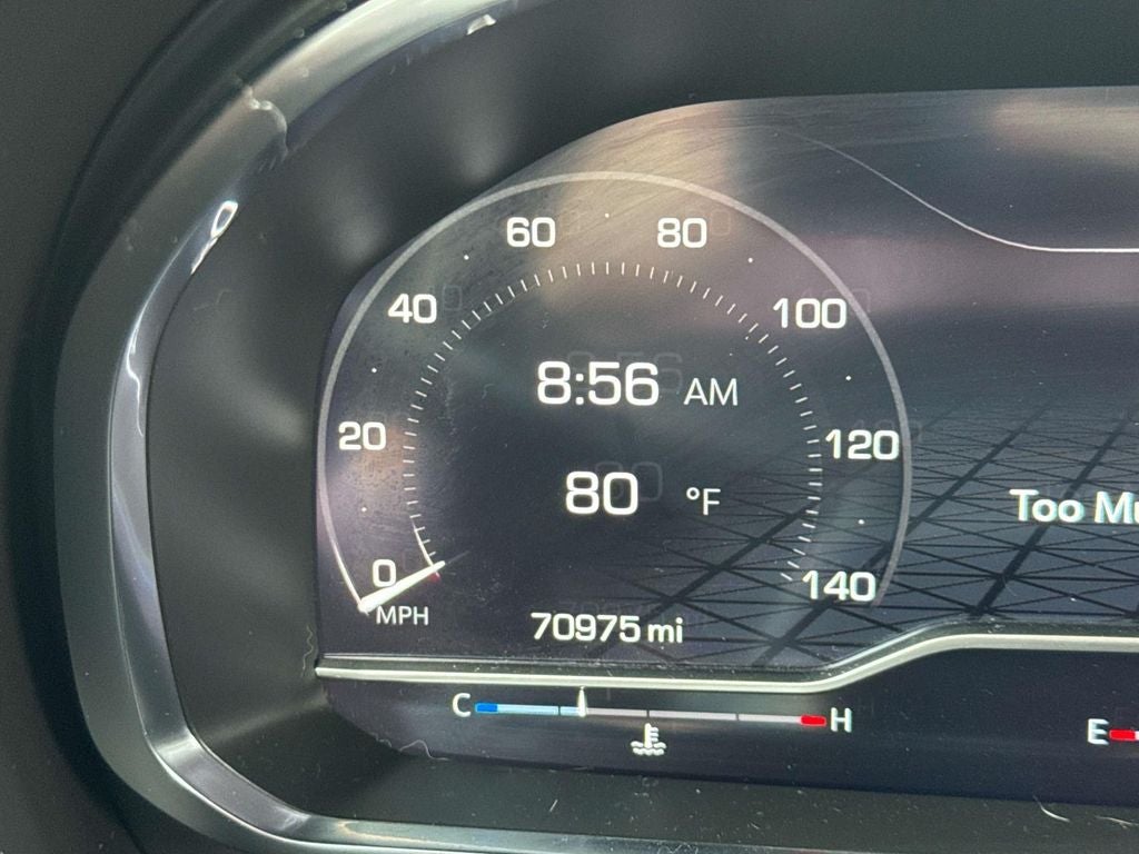 2022 GMC Yukon AT4