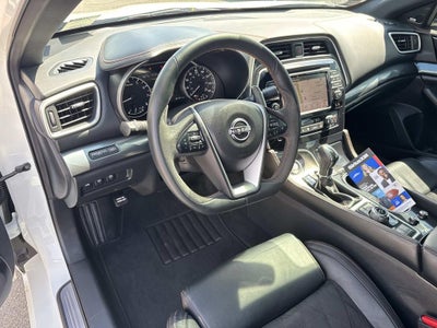 2023 Nissan Maxima SR