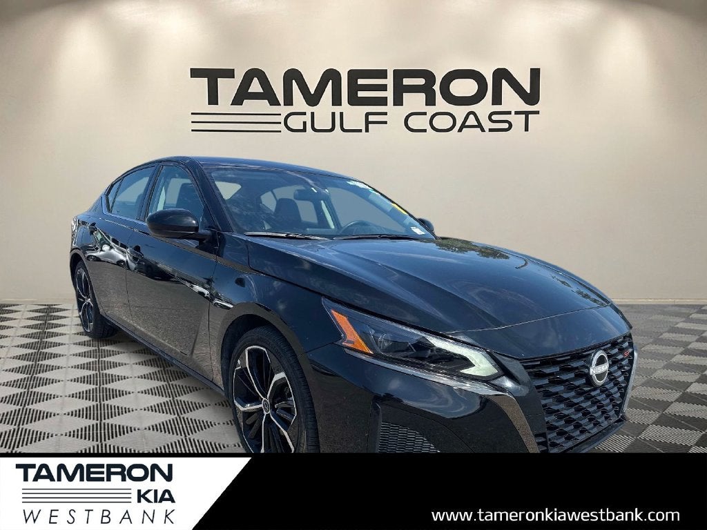 2025 Nissan Altima 2.5 SR