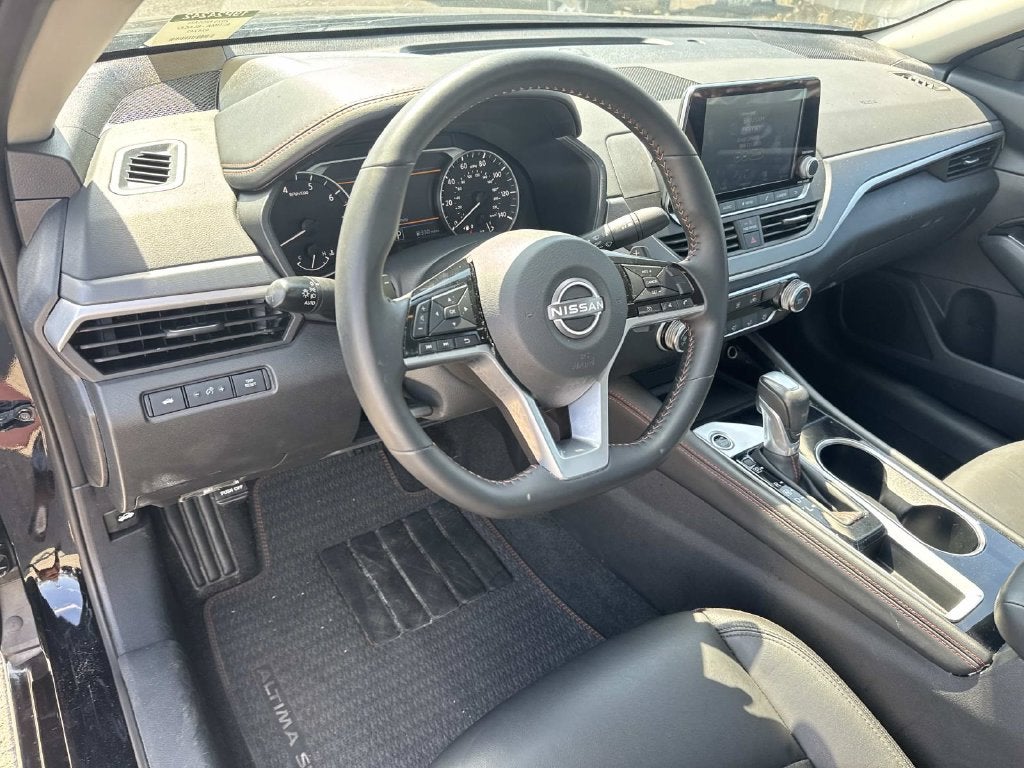 2025 Nissan Altima 2.5 SR