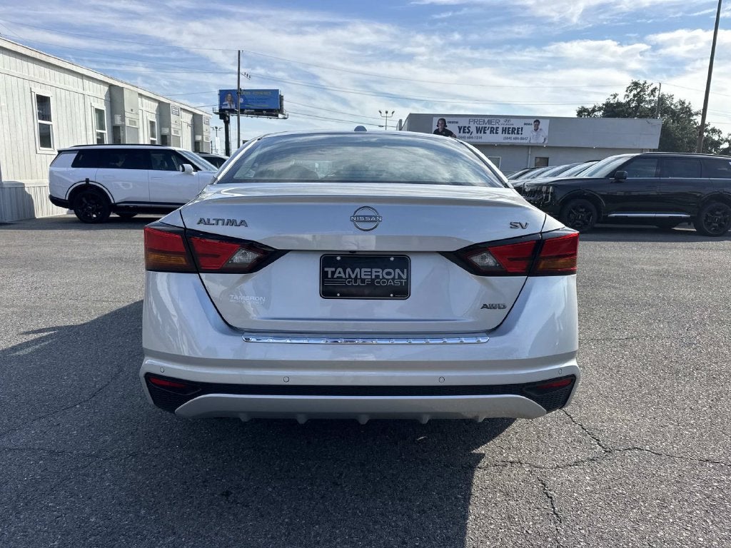 2023 Nissan Altima 2.5 SV