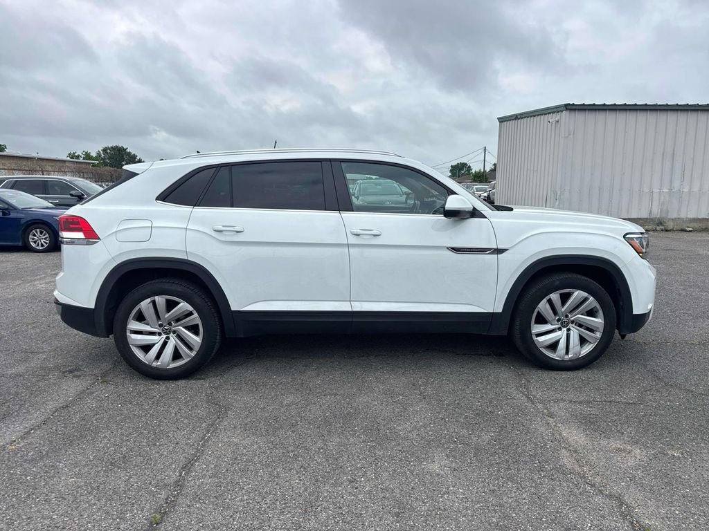 2023 Volkswagen Atlas Cross Sport 2.0T SE w/Technology
