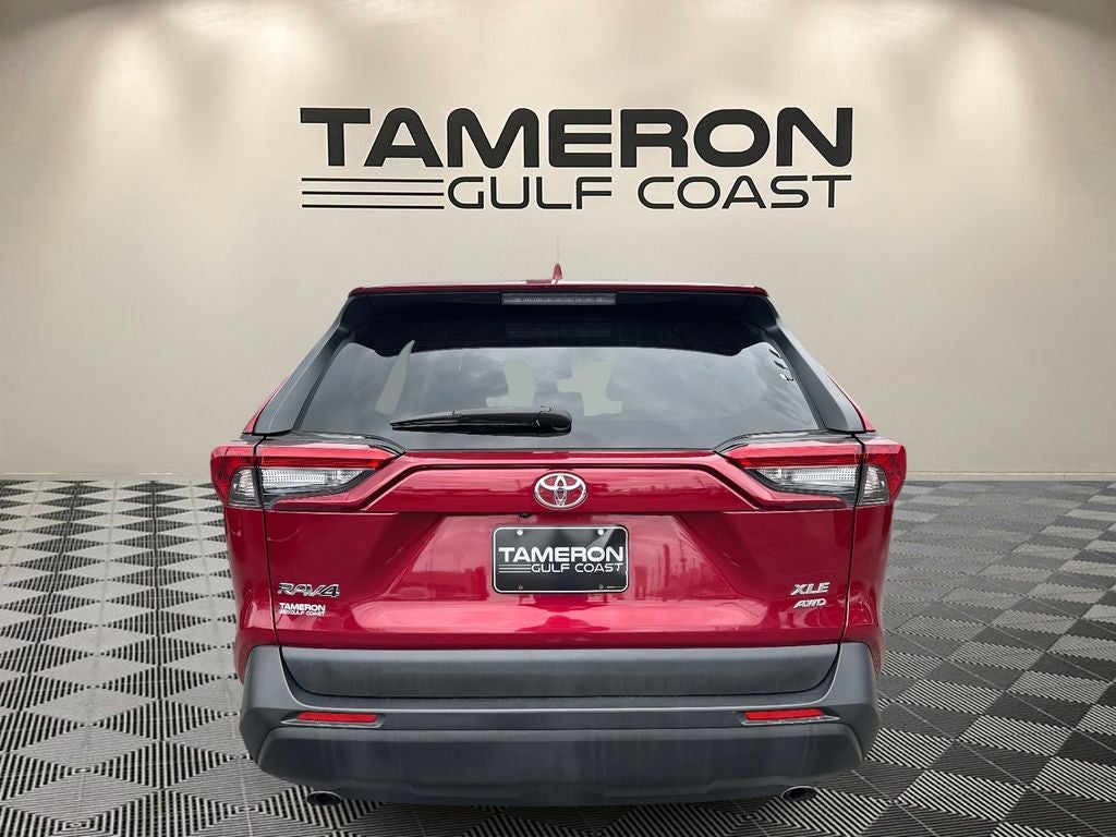 2023 Toyota RAV4 XLE