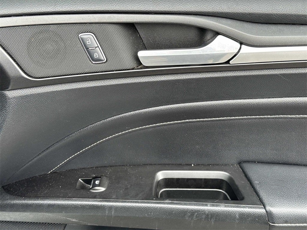 2017 Ford Fusion Hybrid Titanium