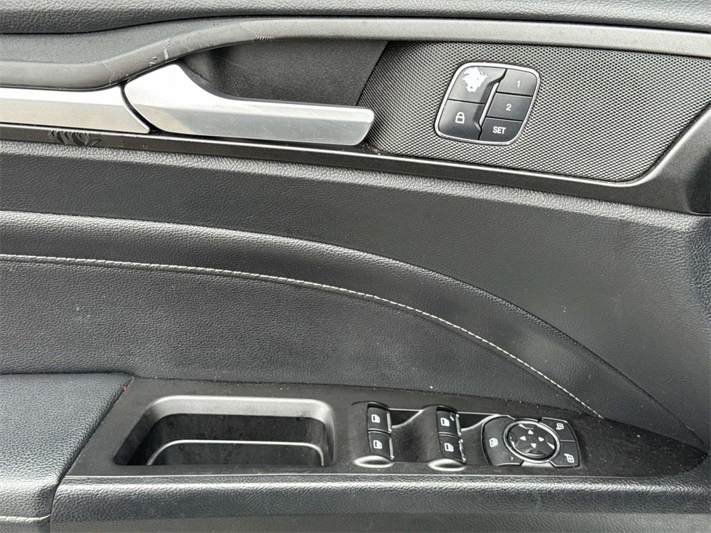 2017 Ford Fusion Hybrid Titanium