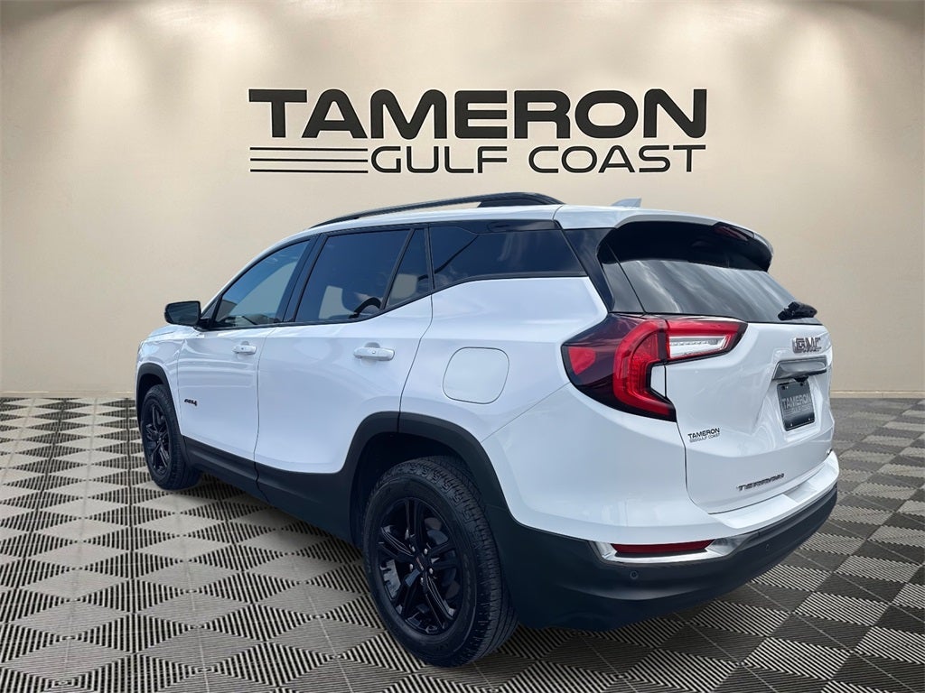 2024 GMC Terrain AT4