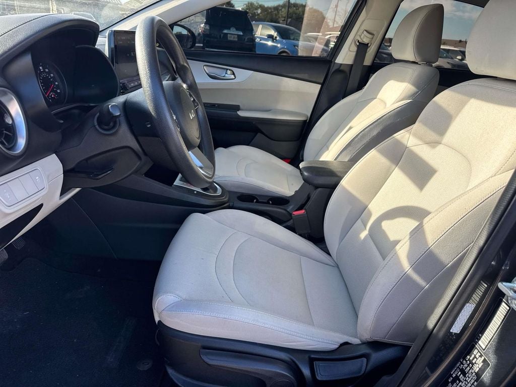 2022 Kia Forte LXS