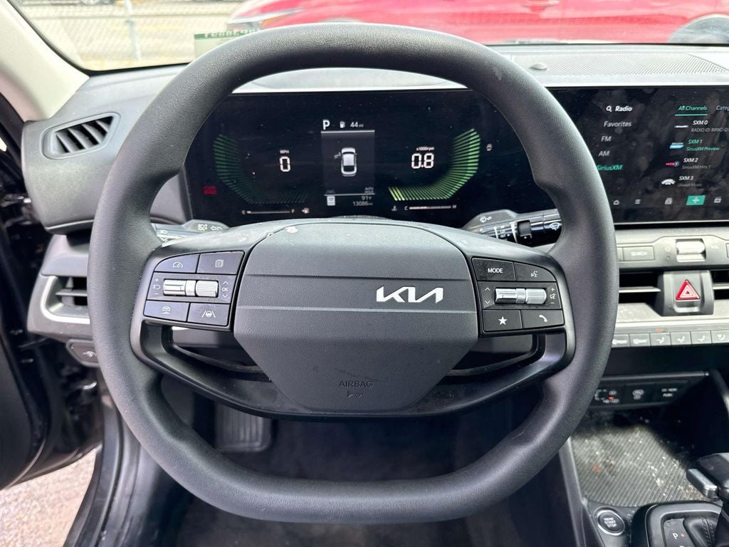 2025 Kia K4 LX
