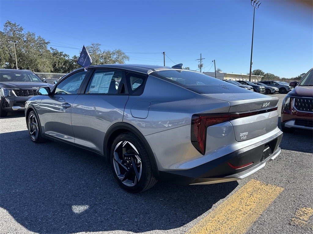 2025 Kia K4 EX