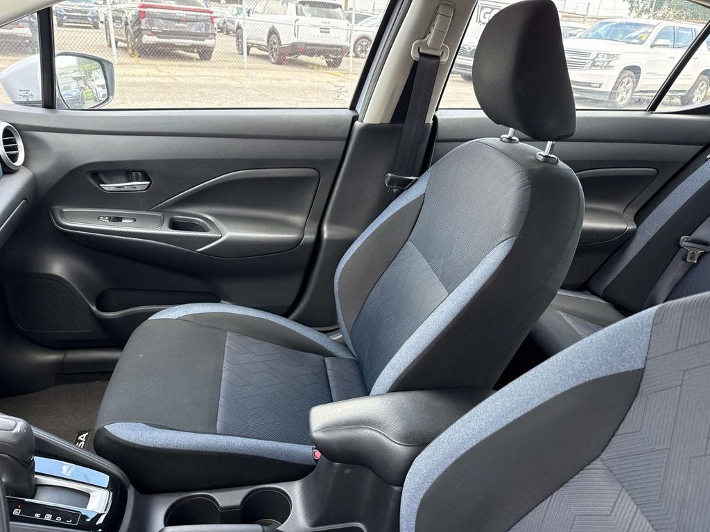 2025 Nissan Versa 1.6 SV