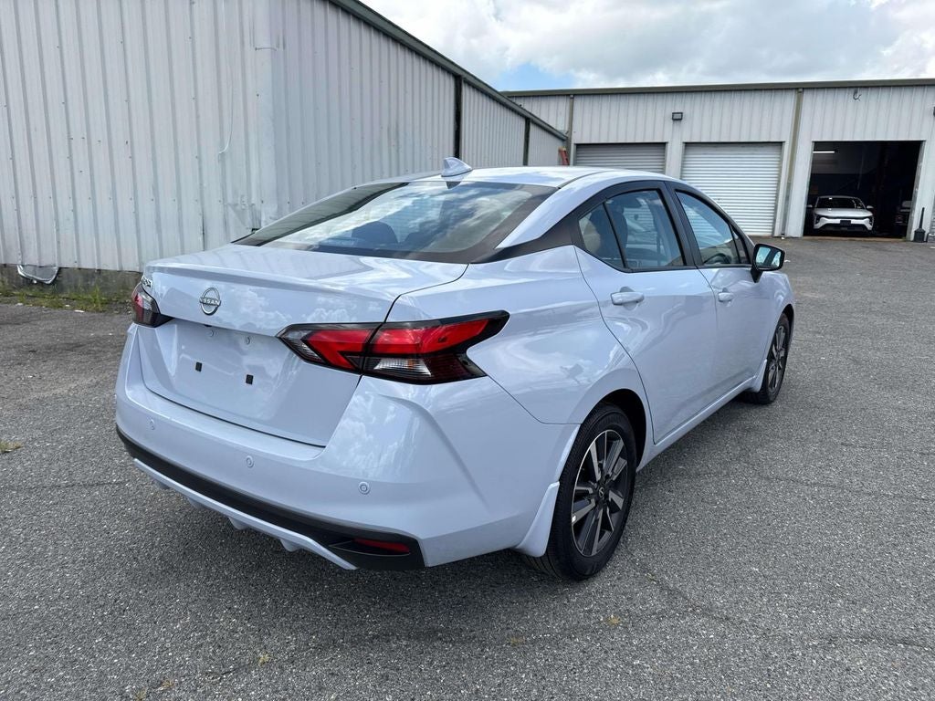 2025 Nissan Versa 1.6 SV