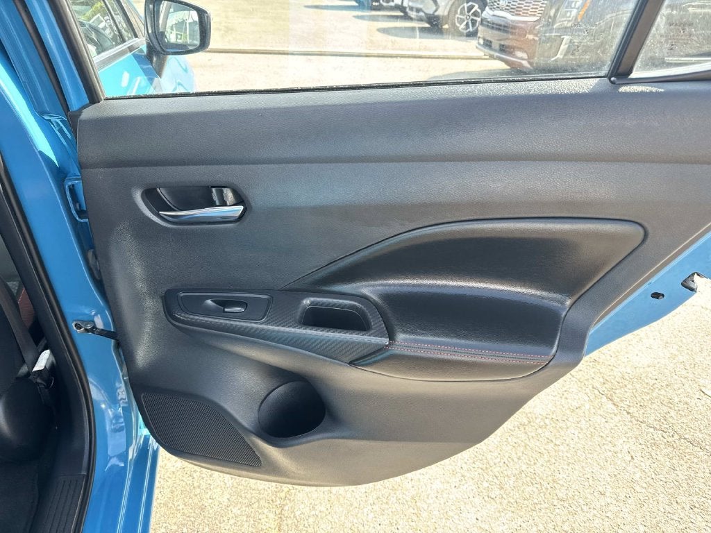 2025 Nissan Versa 1.6 SR