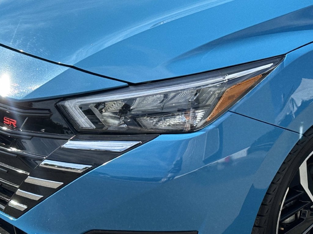 2025 Nissan Versa 1.6 SR