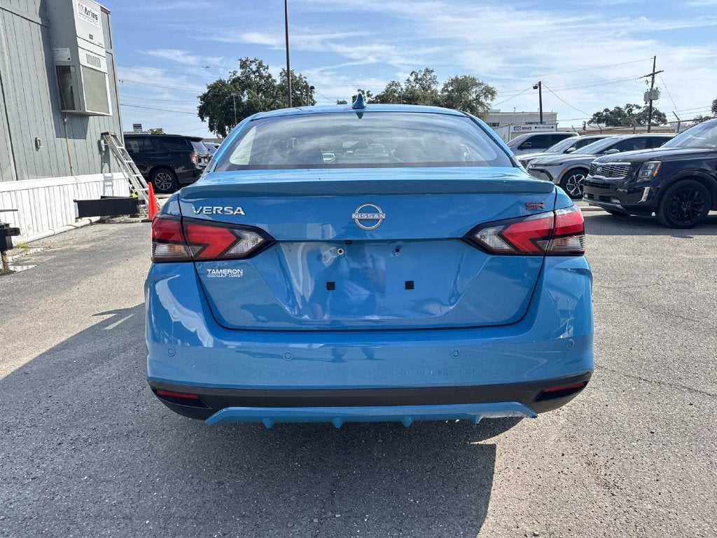 2025 Nissan Versa 1.6 SR