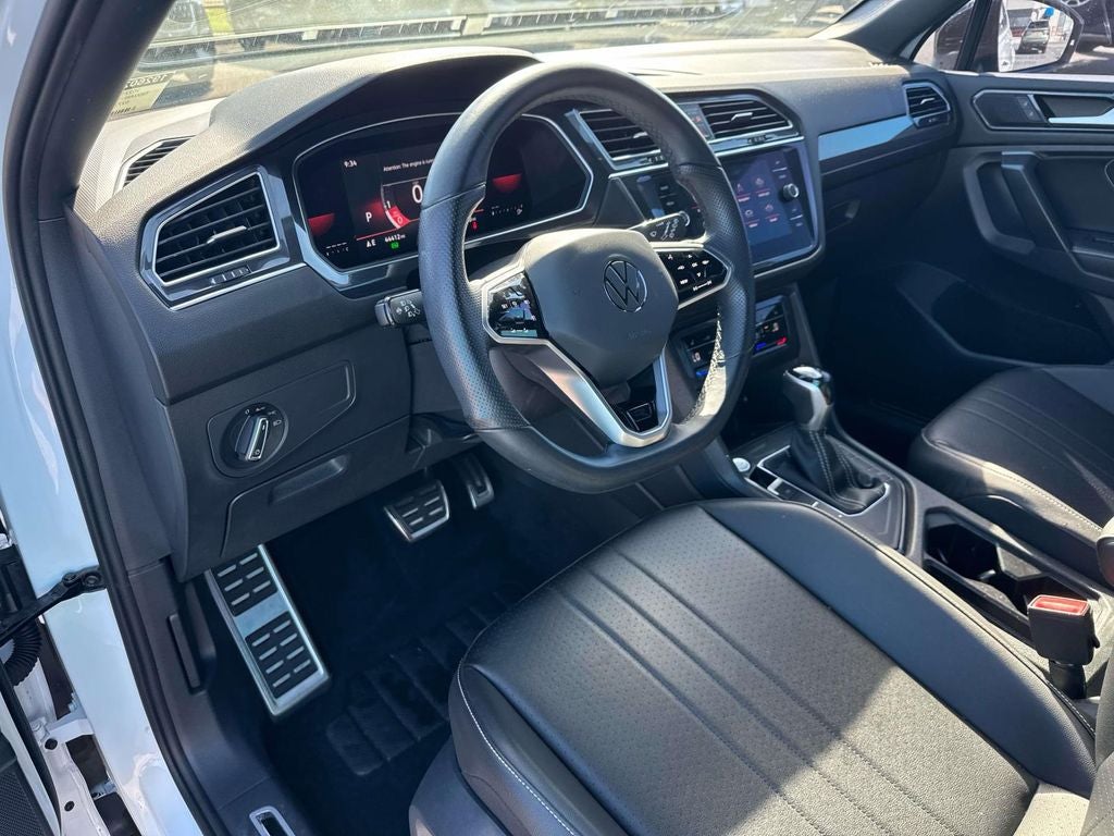 2022 Volkswagen Tiguan 2.0T SE R-Line Black