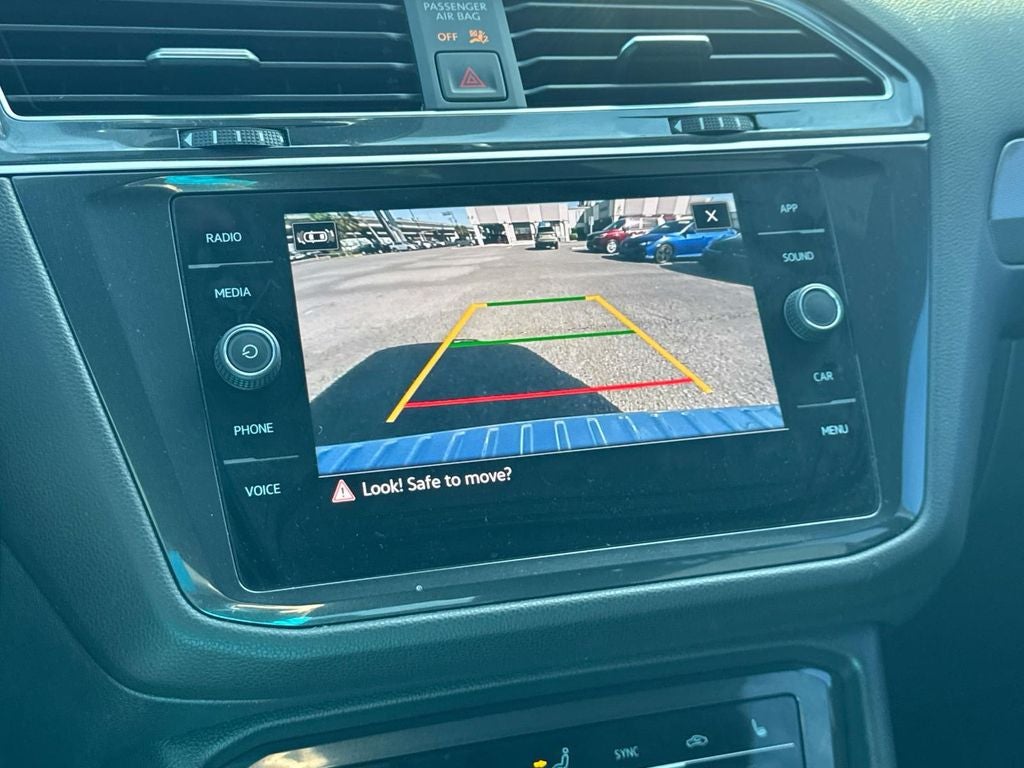 2022 Volkswagen Tiguan 2.0T SE R-Line Black