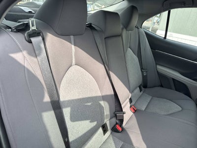 2022 Toyota Camry LE