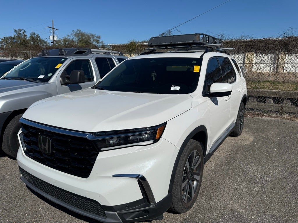 2023 Honda Pilot Touring
