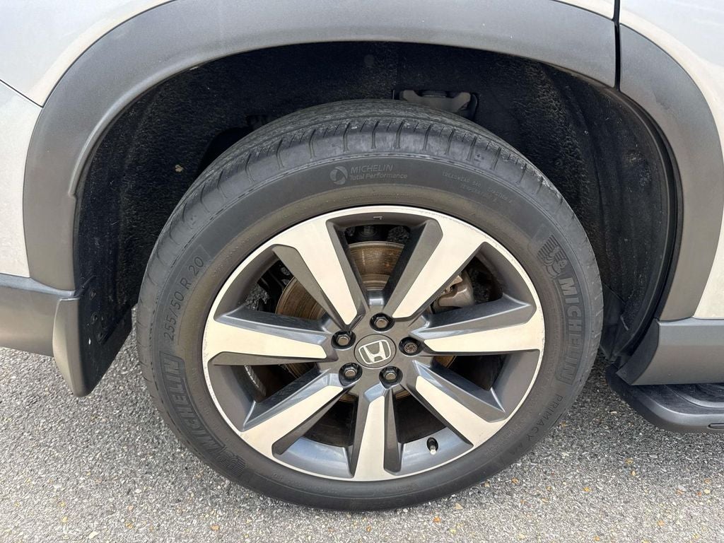 2024 Honda Pilot Touring