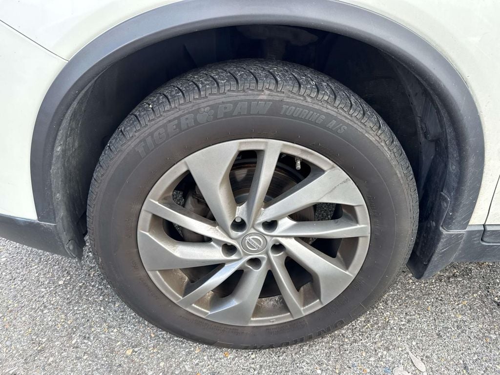 2015 Nissan Rogue SL