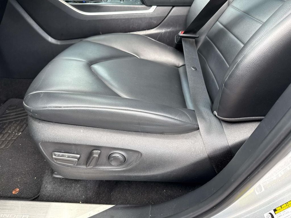 2024 Toyota Highlander Hybrid XLE