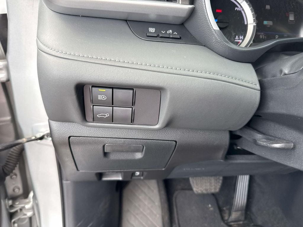 2024 Toyota Highlander Hybrid XLE