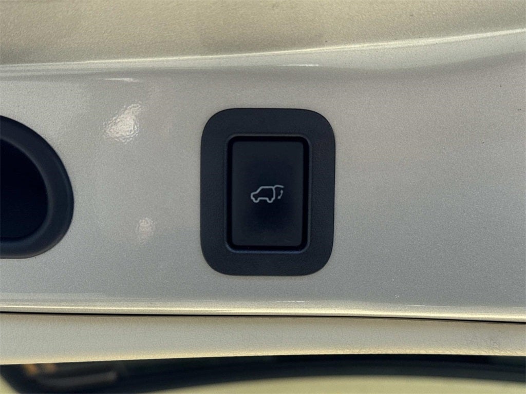 2016 Toyota Highlander XLE V6