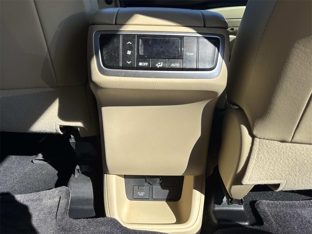 2016 Toyota Highlander XLE V6