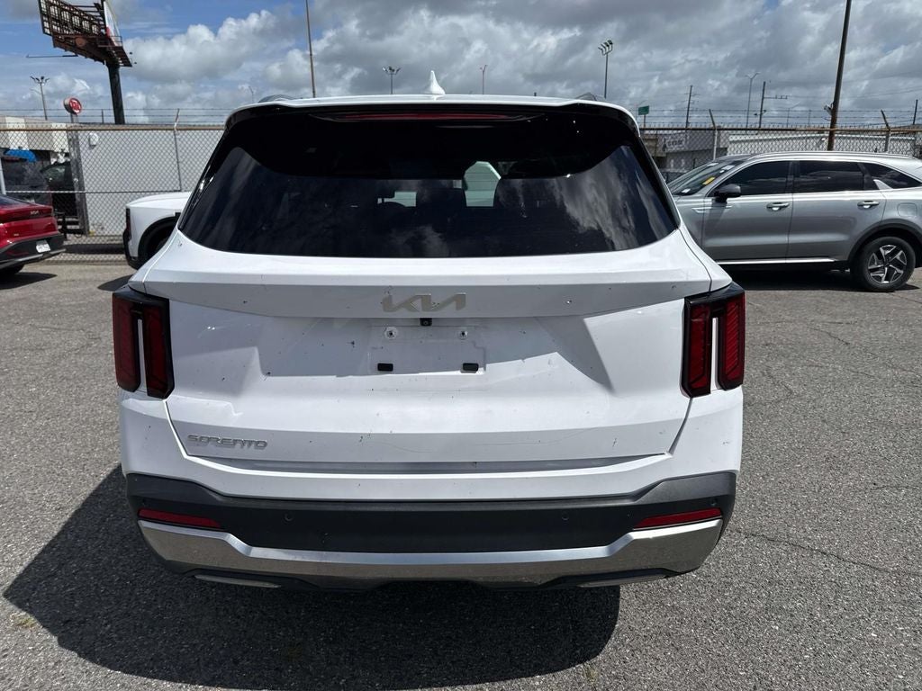 2025 Kia Sorento S