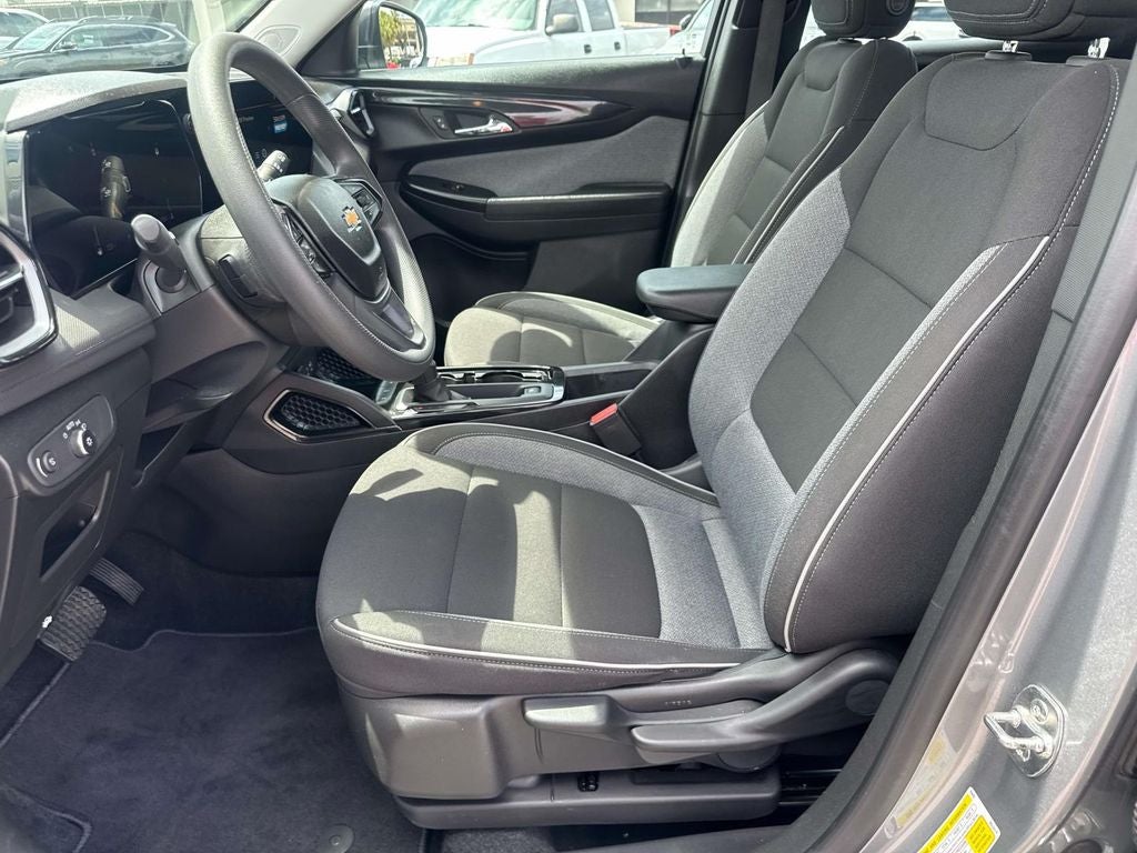 2025 Chevrolet TrailBlazer LS