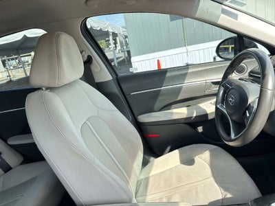 2022 Hyundai Sonata SEL