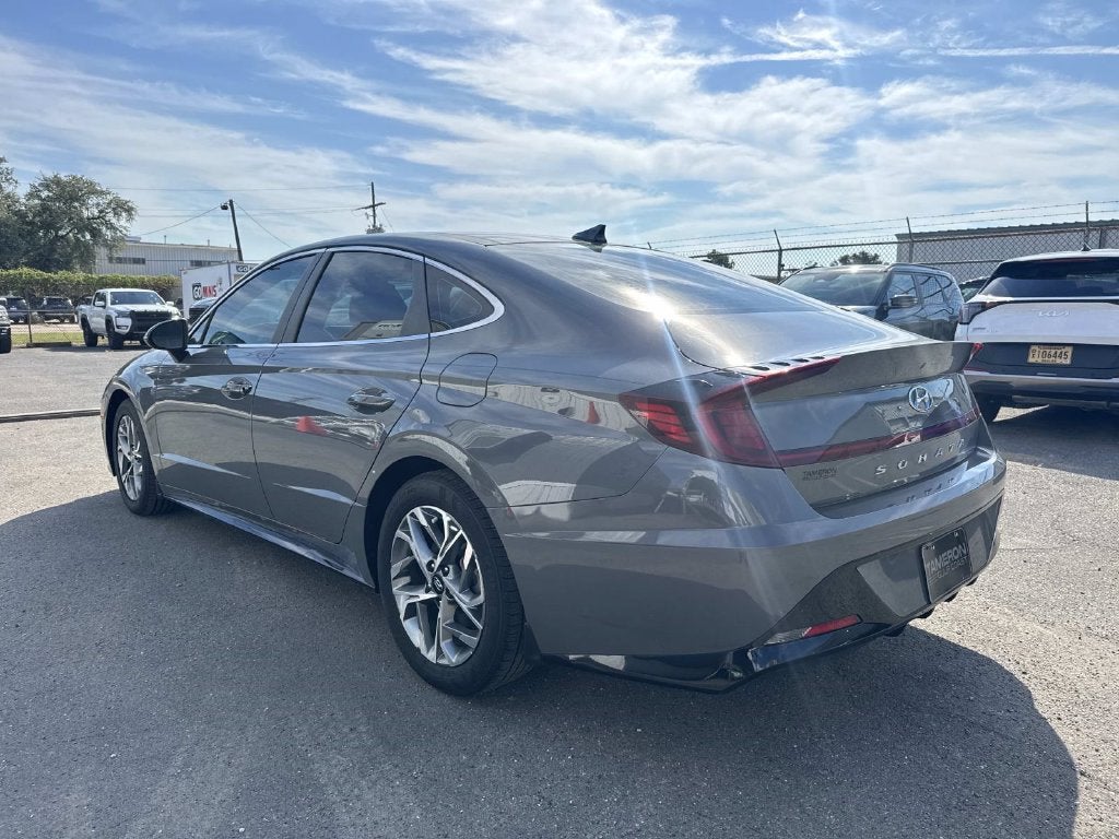 2022 Hyundai Sonata SEL