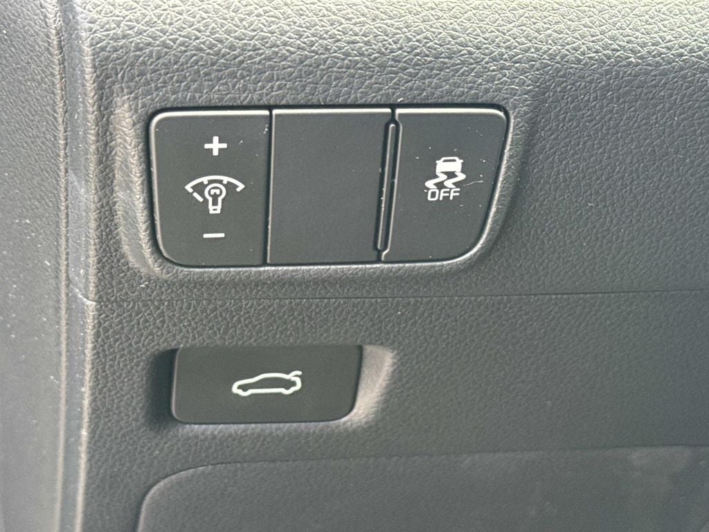2026 Kia K5 LXS