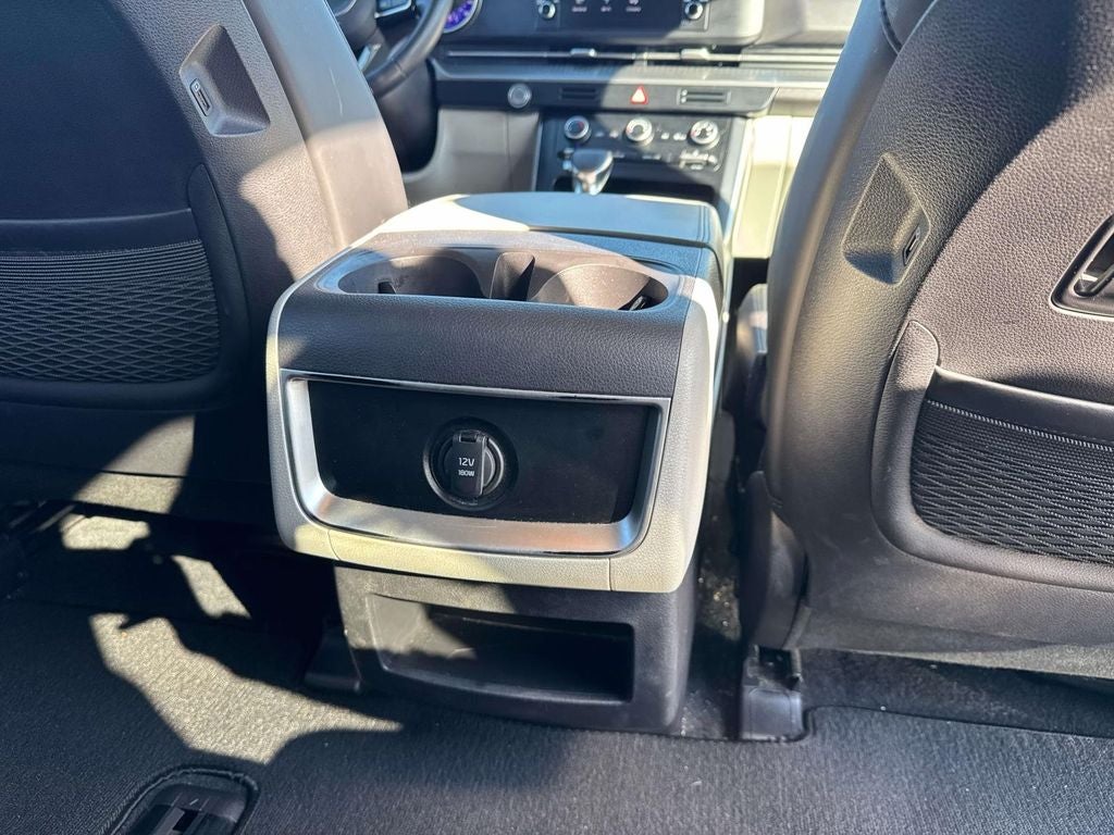 2024 Kia Carnival LX