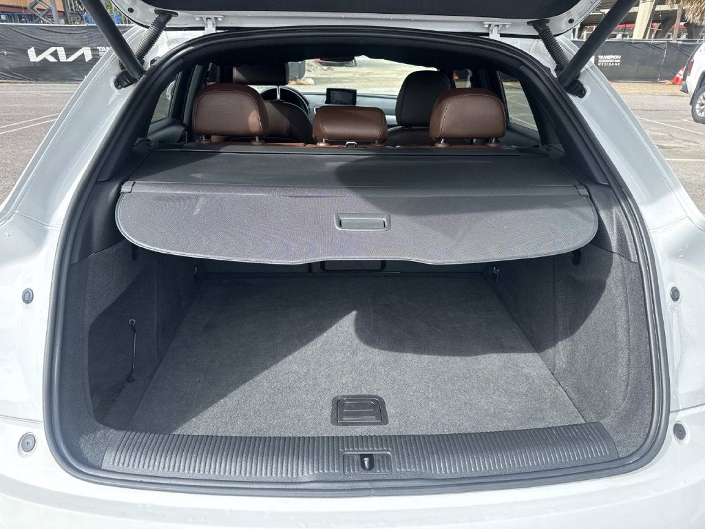 2016 Audi Q3 2.0T Premium Plus FrontTrak