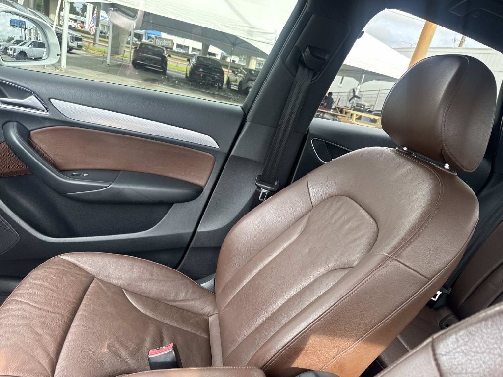 2016 Audi Q3 2.0T Premium Plus FrontTrak