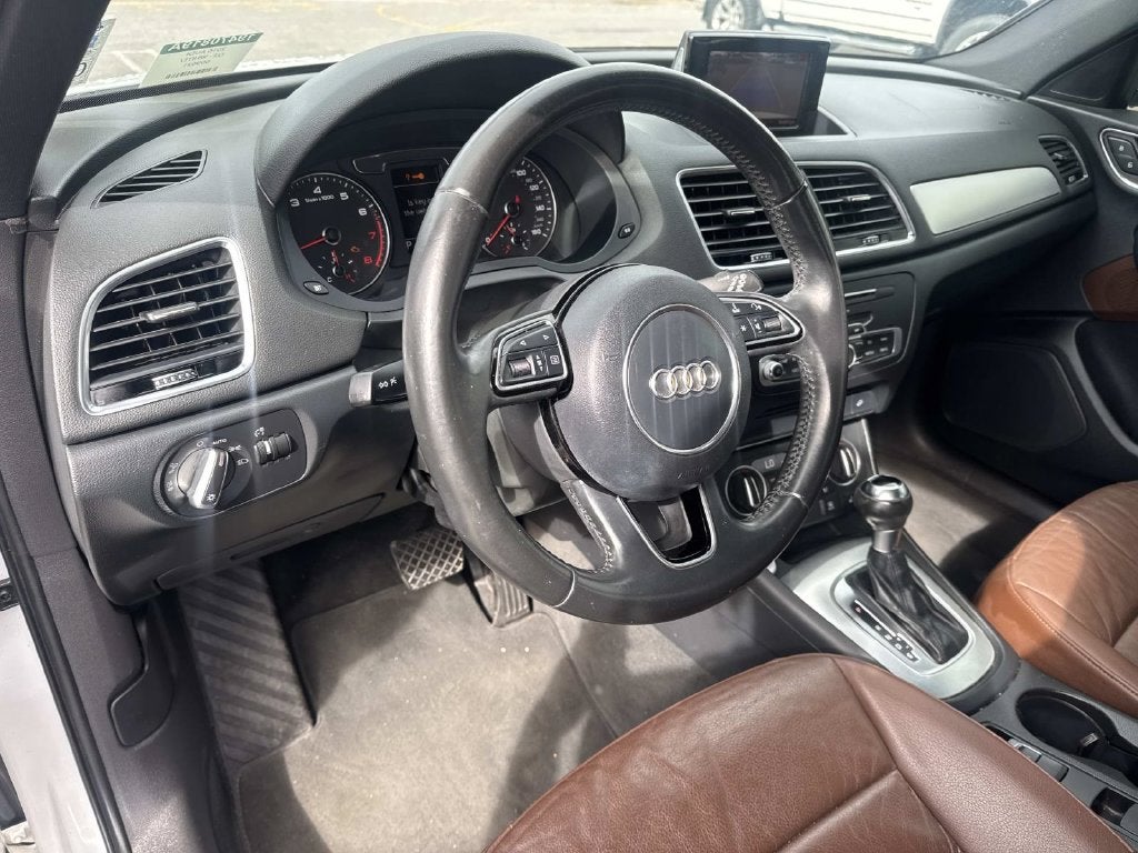 2016 Audi Q3 2.0T Premium Plus FrontTrak