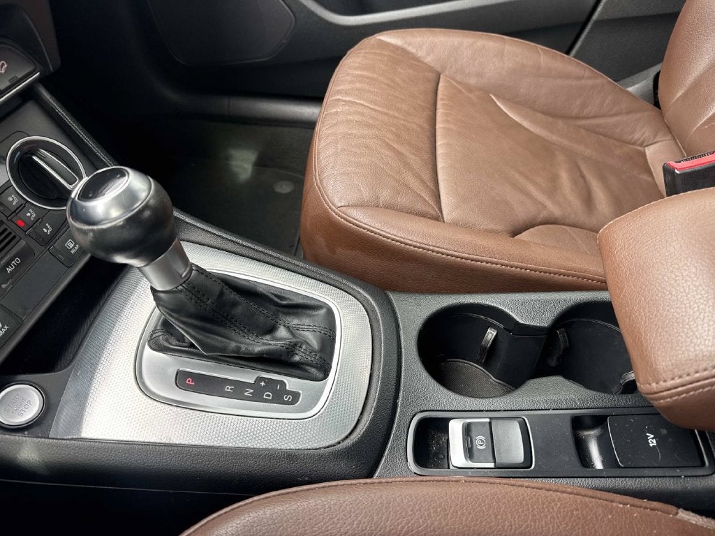 2016 Audi Q3 2.0T Premium Plus FrontTrak