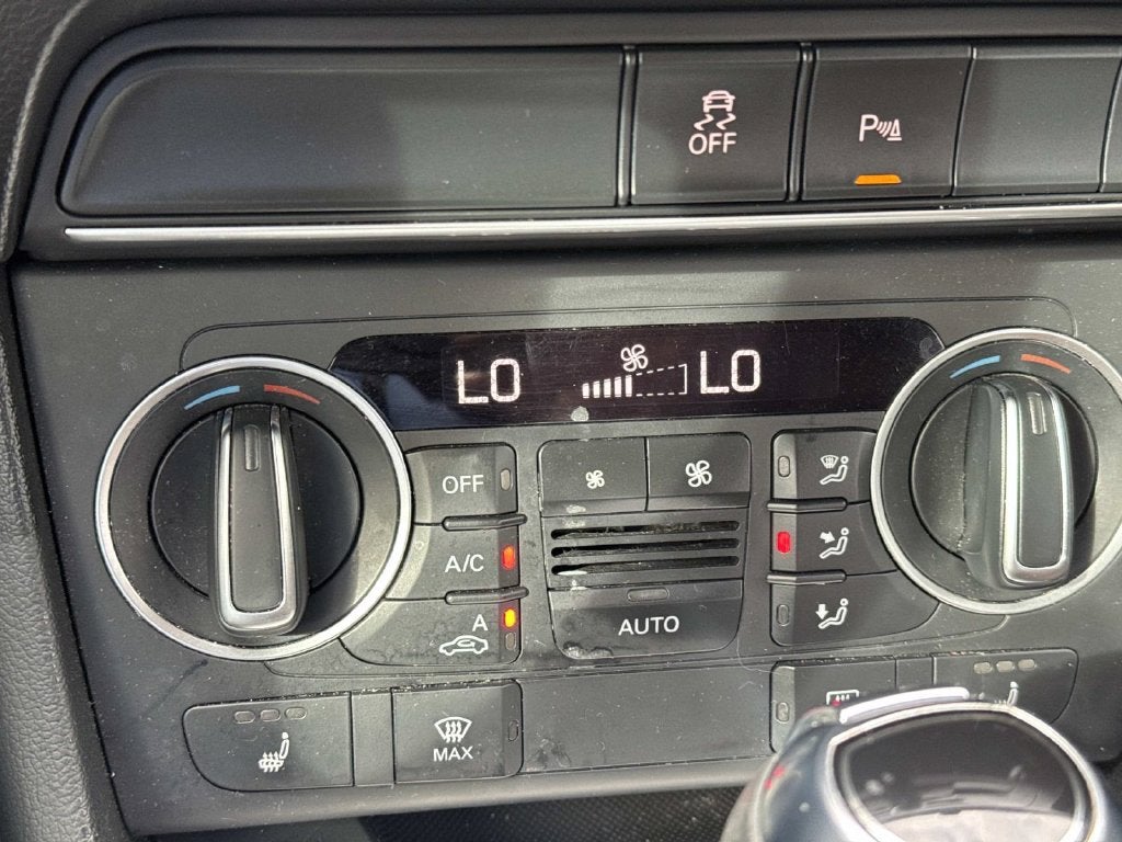 2016 Audi Q3 2.0T Premium Plus FrontTrak