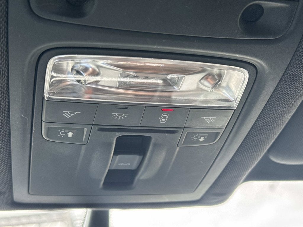 2016 Audi Q3 2.0T Premium Plus FrontTrak
