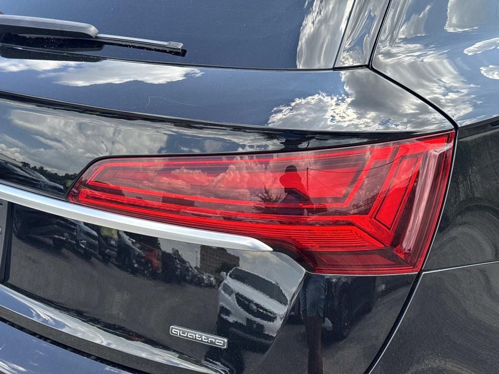 2024 Audi Q5 45 S line Premium quattro