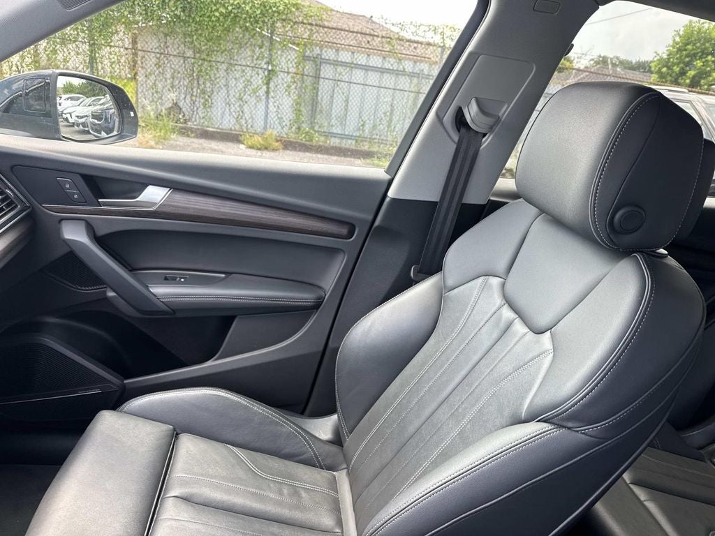 2024 Audi Q5 45 S line Premium quattro