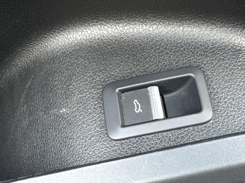 2024 Audi Q5 45 S line Premium quattro
